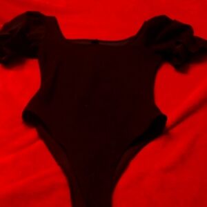 Shein, black short sleeve, ruffle sleeve, bodysuit.